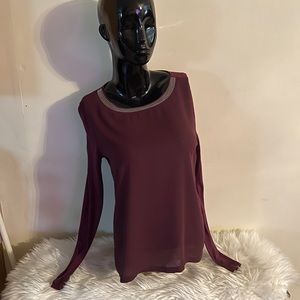 Ann Taylor M burgundy long sleeve top